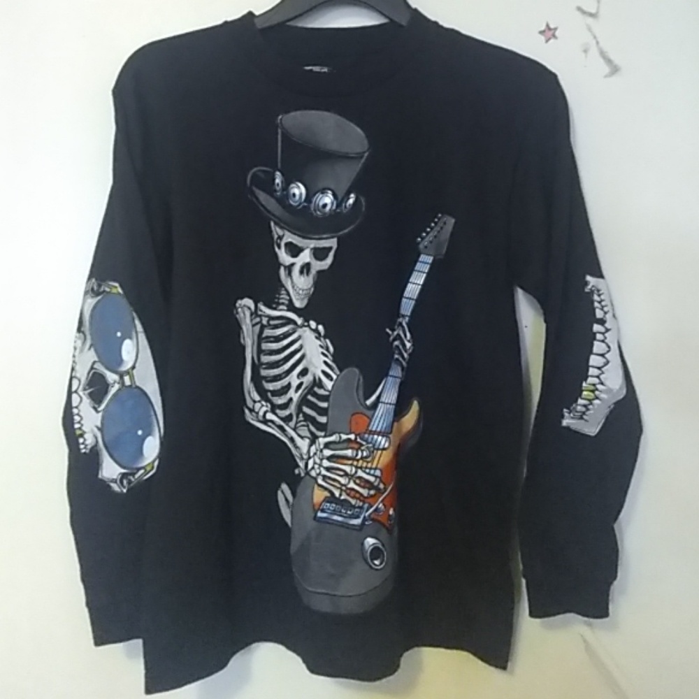 Skeleton long sleeve shirt